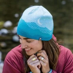 Sunday Afternoon Crescent Moon Beanie - Blue 9 Sunday Afternoon Crescent Moon Beanie - Blue -Lowan Sport 2 53