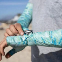 Sunday Afternoon UVShield Cool Sleeves With Hand Cover - Black -Lowan Sport 6 c85ee17a bec8 45ba 886b 54f812f01008